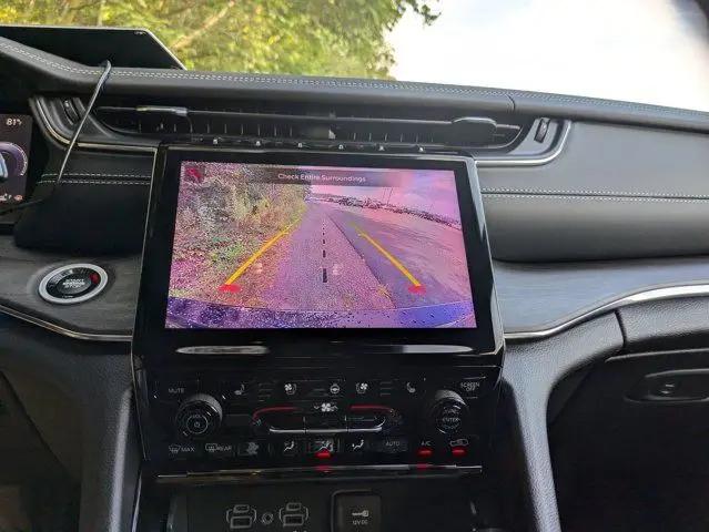 2025 Jeep Grand Cherokee L Overland 4x4