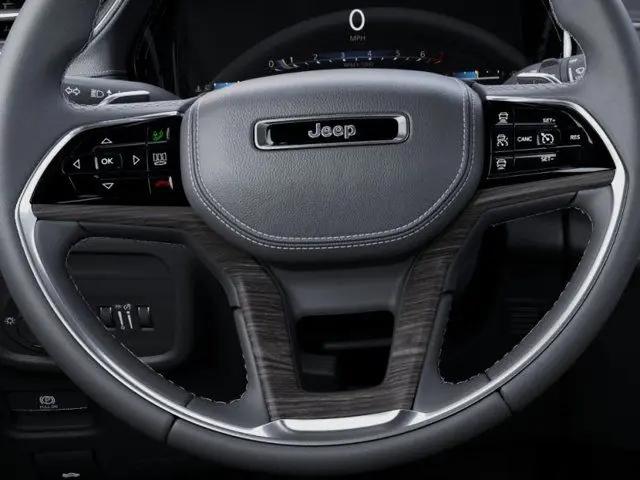 2025 Jeep Grand Cherokee L Overland 4x4