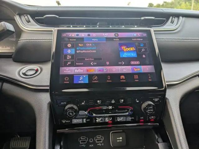 2025 Jeep Grand Cherokee L Overland 4x4