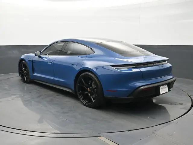 2025 Porsche Taycan 4