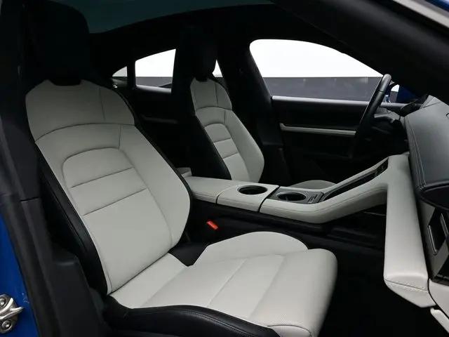 2025 Porsche Taycan 4