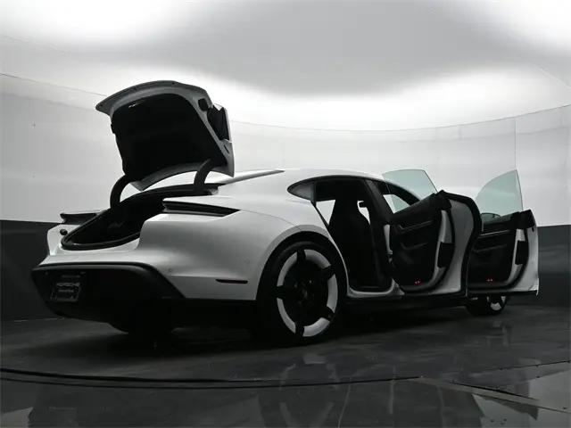 2025 Porsche Taycan 4