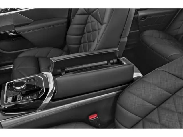 2026 BMW 7 Series 740i xDrive