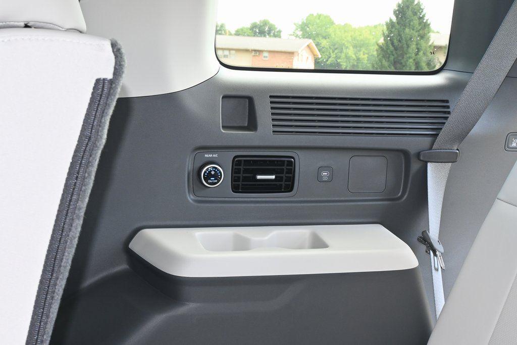 2026 Hyundai Santa Fe SEL - Photo 16
