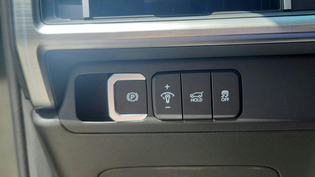 2026 Hyundai Santa Fe Limited - Photo 18