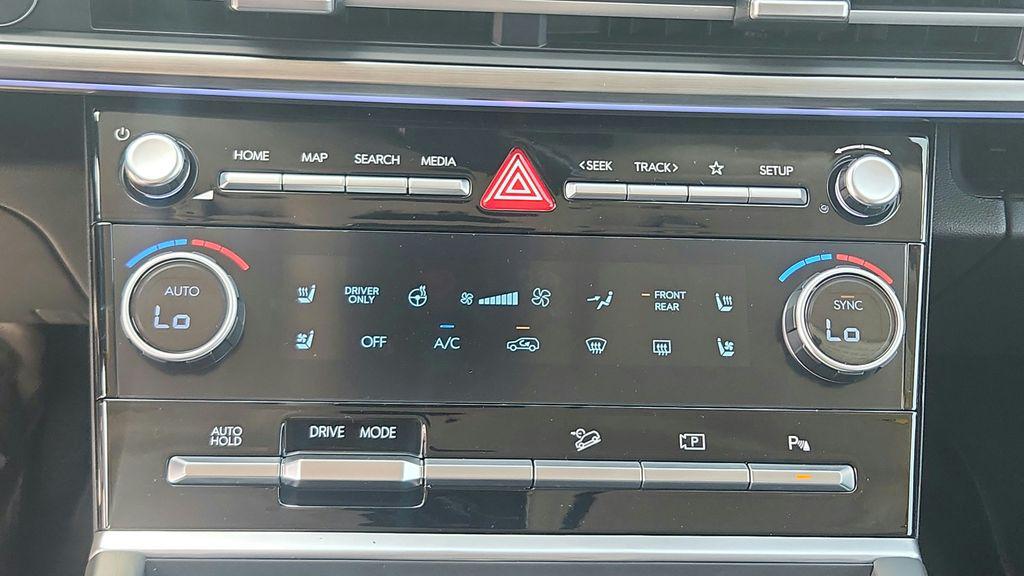 2026 Hyundai Santa Fe Limited - Photo 21