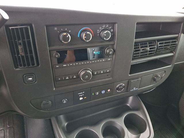 2025 GMC Savana Cutaway Work Van