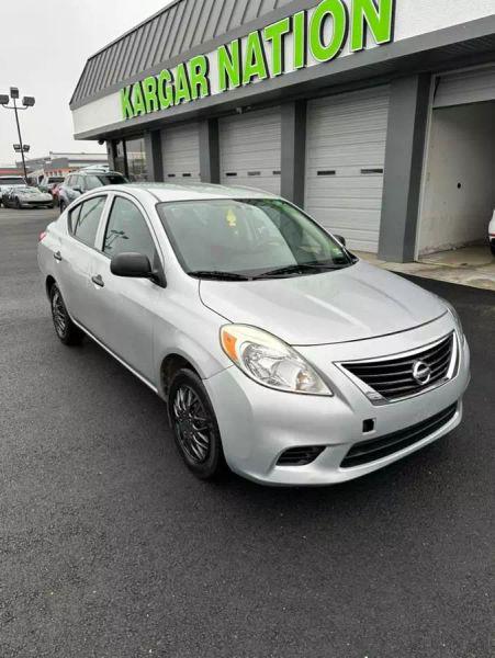 2012 Nissan Versa 1.6 S