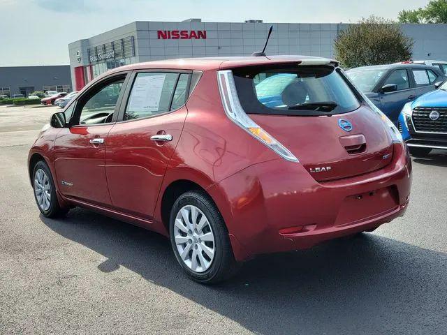 2013 Nissan LEAF S