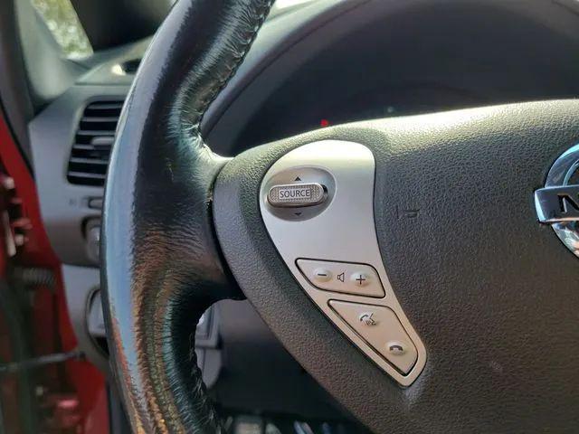 2013 Nissan LEAF S