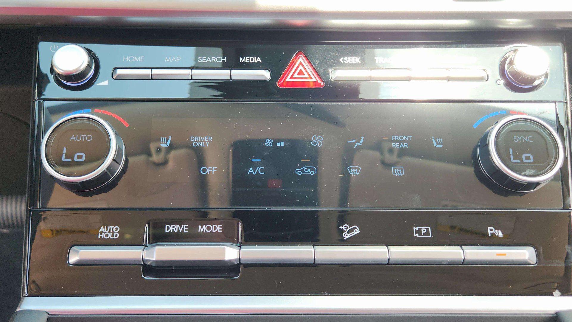 2026 Hyundai Santa Fe SEL - Photo 12