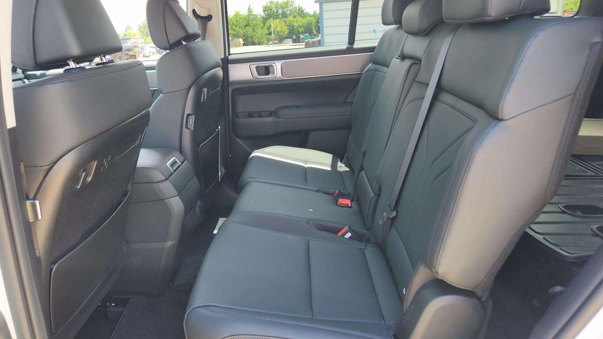 2026 Hyundai Santa Fe SEL - Photo 16