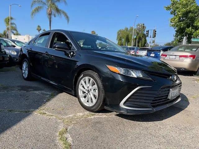 2022 Toyota Camry LE