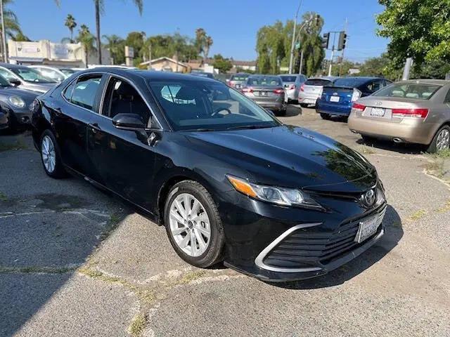 2022 Toyota Camry LE