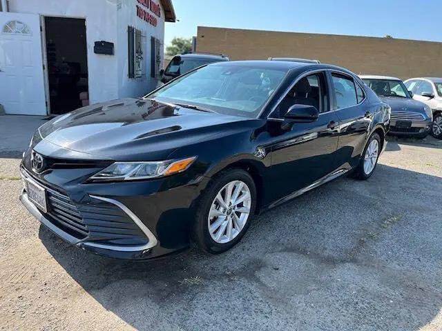 2022 Toyota Camry LE