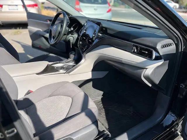 2022 Toyota Camry LE