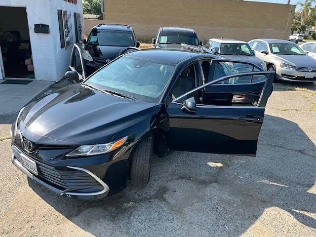 2022 Toyota Camry LE