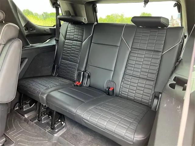 2022 Cadillac Escalade 4WD Sport Platinum