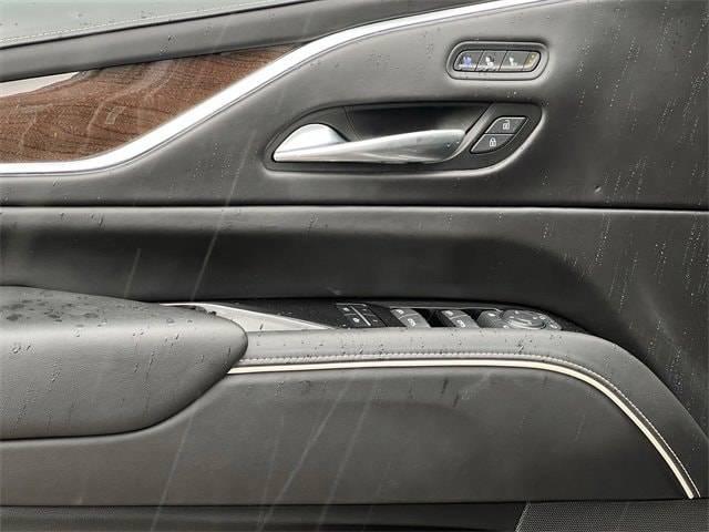 2022 Cadillac Escalade 4WD Sport Platinum