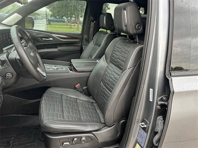 2022 Cadillac Escalade 4WD Sport Platinum