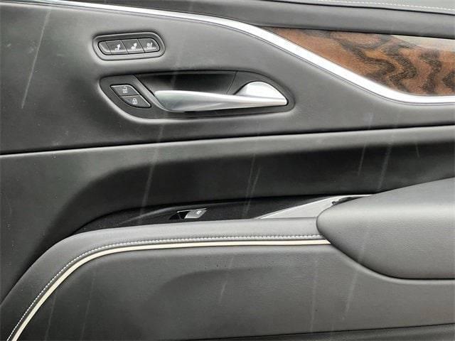 2022 Cadillac Escalade 4WD Sport Platinum