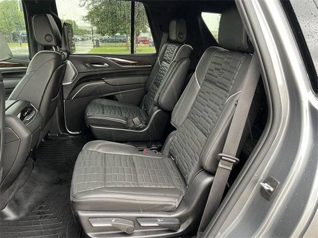 2022 Cadillac Escalade 4WD Sport Platinum