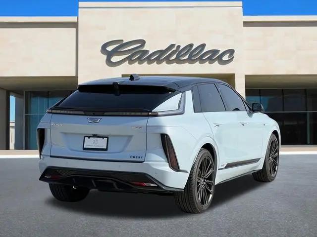 2026 Cadillac iQ V-Series w/1SM