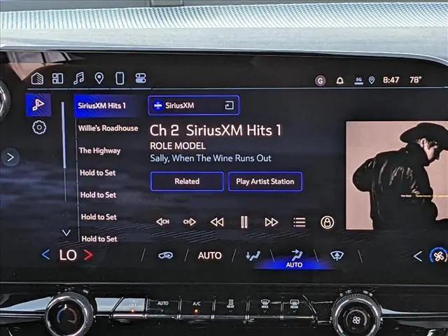2025 Chevrolet V Blazer eAWD LT