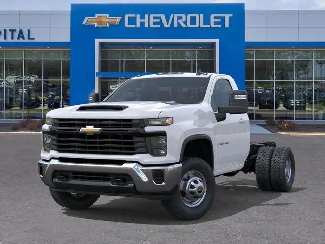2025 Chevrolet Silverado 3500HD Work Truck