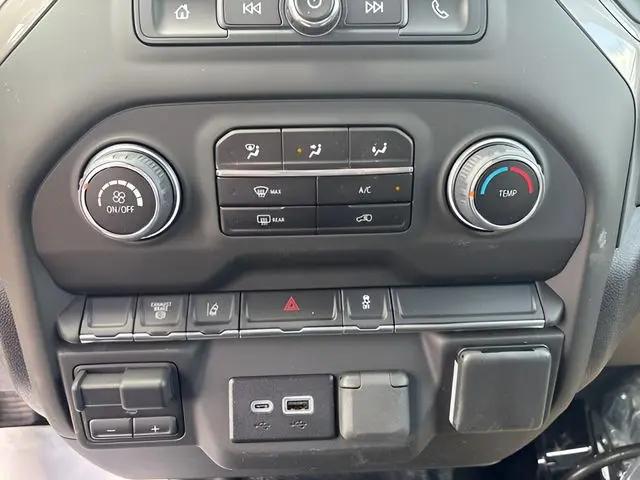 2025 Chevrolet Silverado 3500HD Work Truck