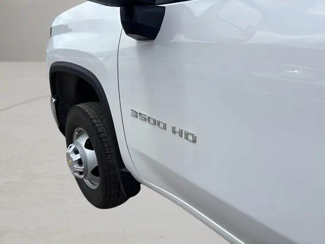 2025 Chevrolet Silverado 3500HD Work Truck