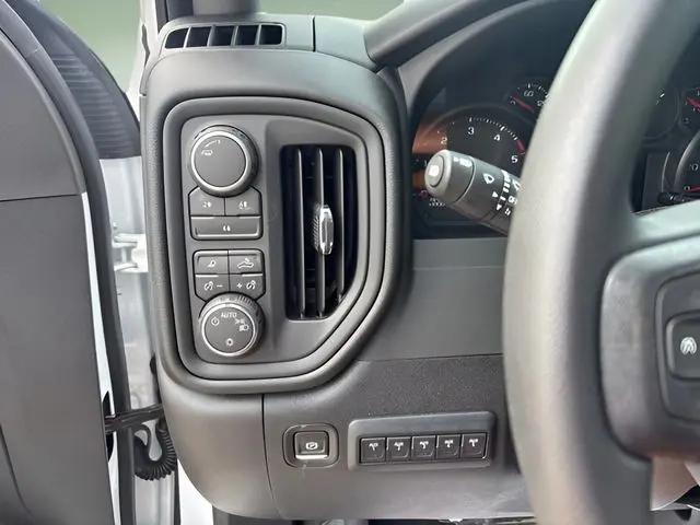 2025 Chevrolet Silverado 3500HD Work Truck