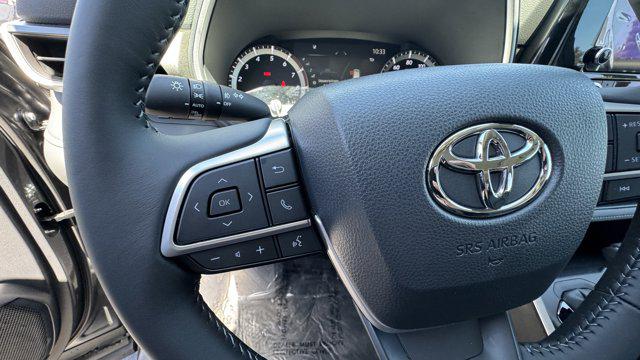 2025 Toyota Highlander XLE