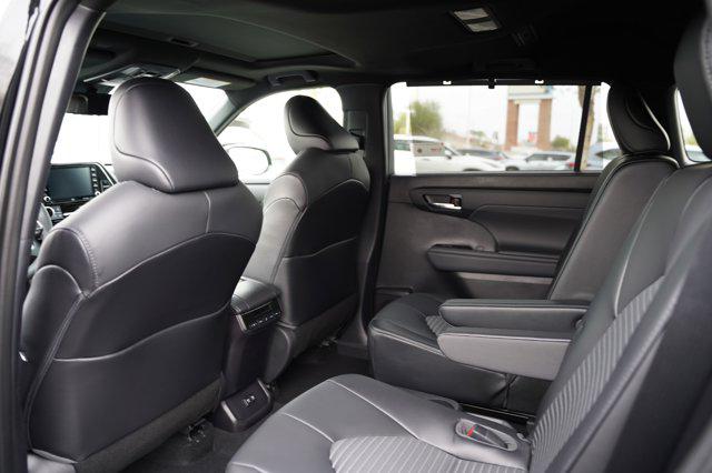 2025 Toyota Highlander XSE