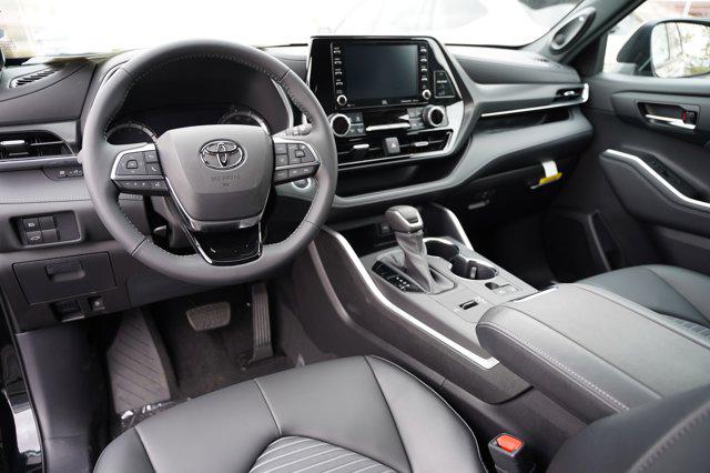 2025 Toyota Highlander XSE