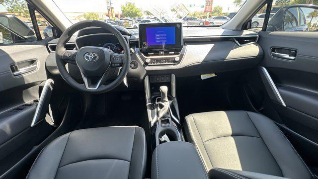2025 Toyota Corolla Cross XLE