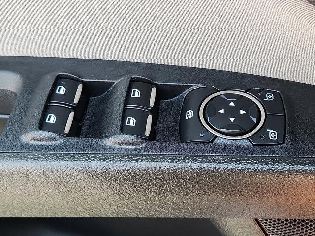 2013 Ford Fusion S