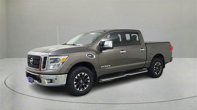 2017 Nissan TITAN SL