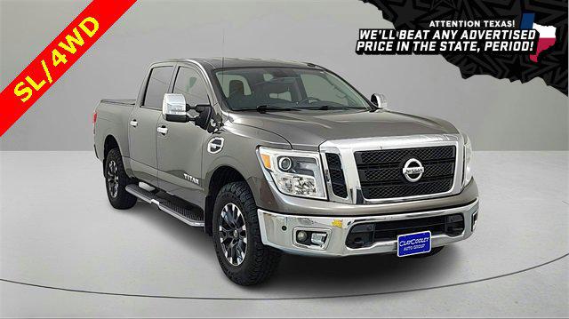2017 Nissan TITAN SL