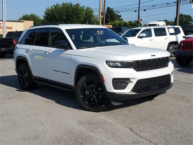 2022 Jeep Grand Cherokee Altitude 4x4