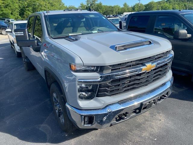 2024 Chevrolet Silverado 2500HD 4WD Crew Cab Standard Bed LT