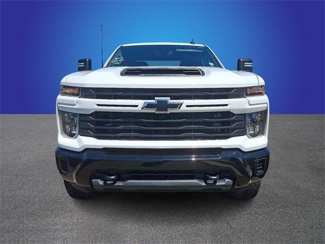 2024 Chevrolet Silverado 2500HD 4WD Crew Cab Standard Bed Custom