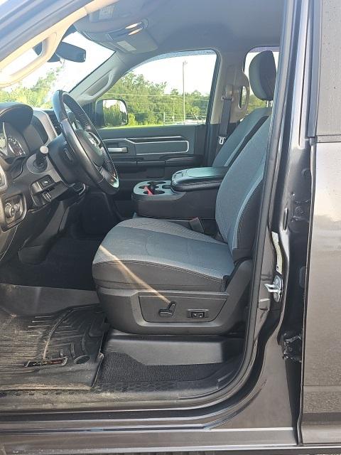 2020 RAM 2500 Big Horn Crew Cab 4X4 64 Box