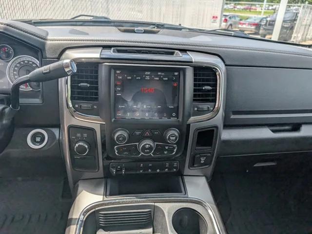 2018 RAM 2500 Laramie Crew Cab 4x4 64 Box