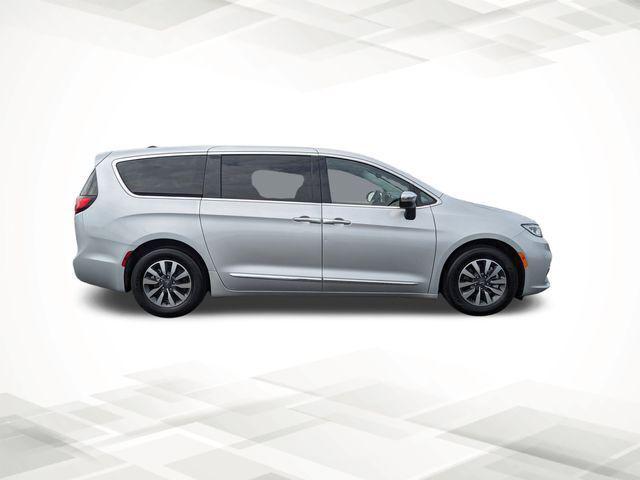 2023 Chrysler Pacifica Hybrid Limited