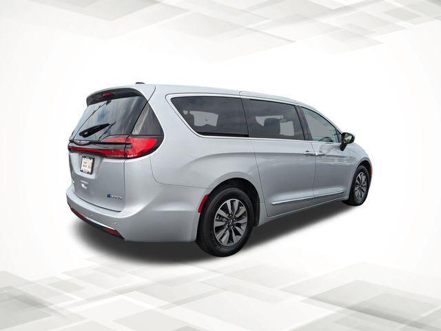 2023 Chrysler Pacifica Hybrid Limited
