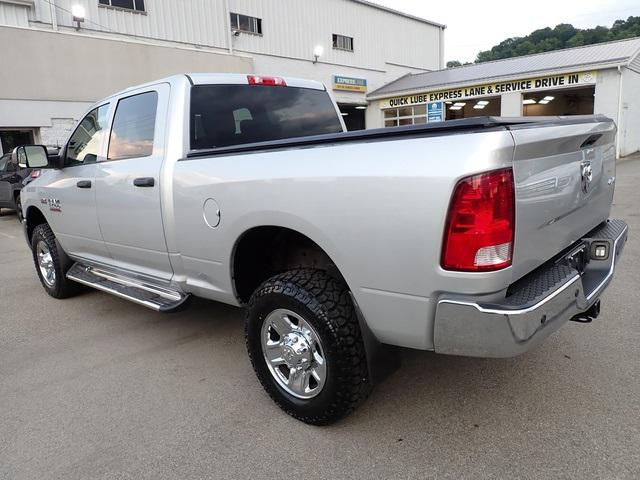 2018 RAM 3500 Tradesman Crew Cab 4x4 64 Box