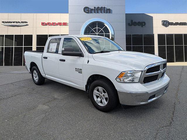 2023 RAM 1500 Classic SLT Crew Cab 4x2 57 Box