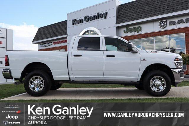 2025 RAM 3500 Tradesman Crew Cab 4x4 64 Box