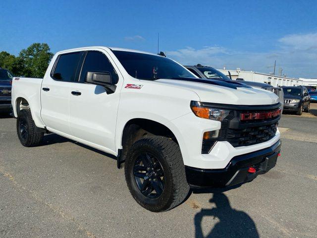 2022 Chevrolet Silverado 1500 4WD Crew Cab Short Bed Custom Trail Boss